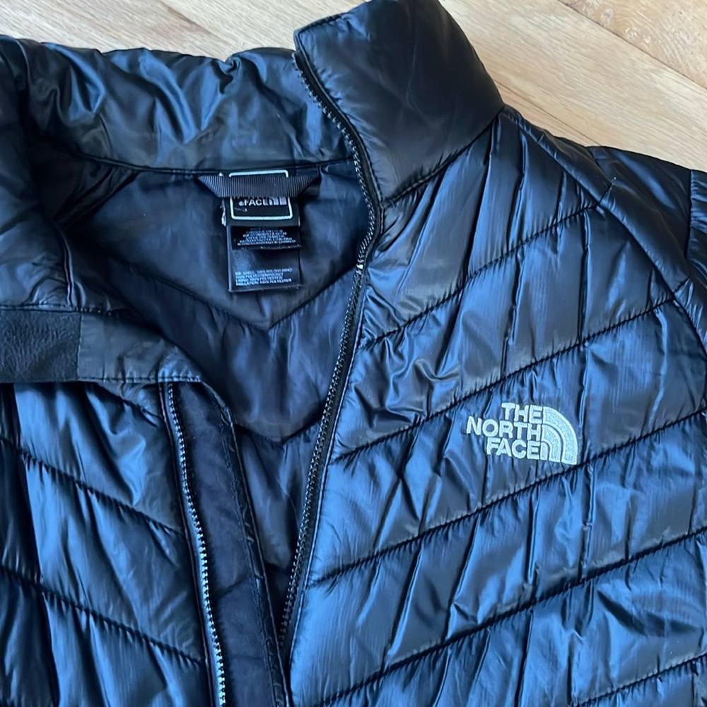 The North Face Slim Black Puffer